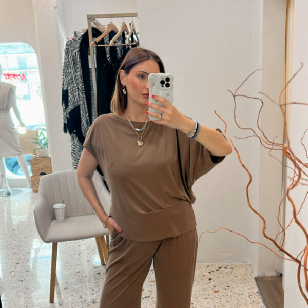 Beverly Comfort ασύμμετρο top - Chocolate